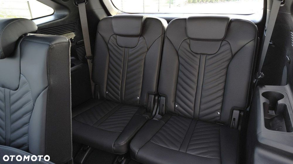 Kia Sorento - 34