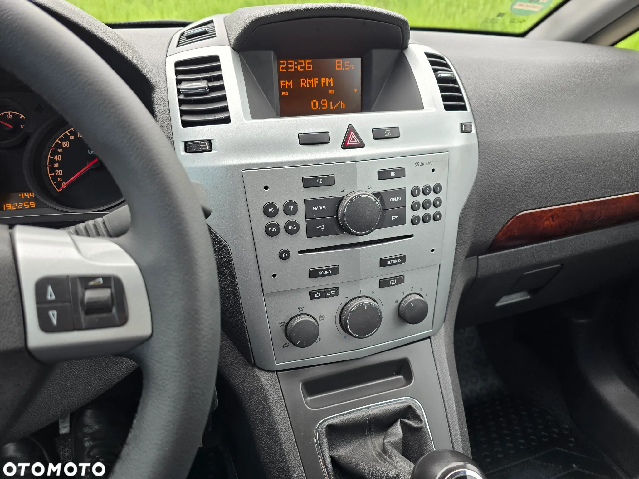 Opel Zafira 1.8 Family - 11