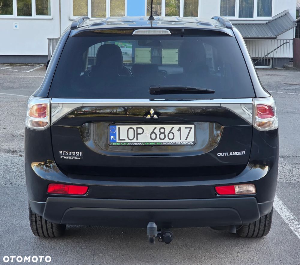 Mitsubishi Outlander 2.0 Intense + - 8