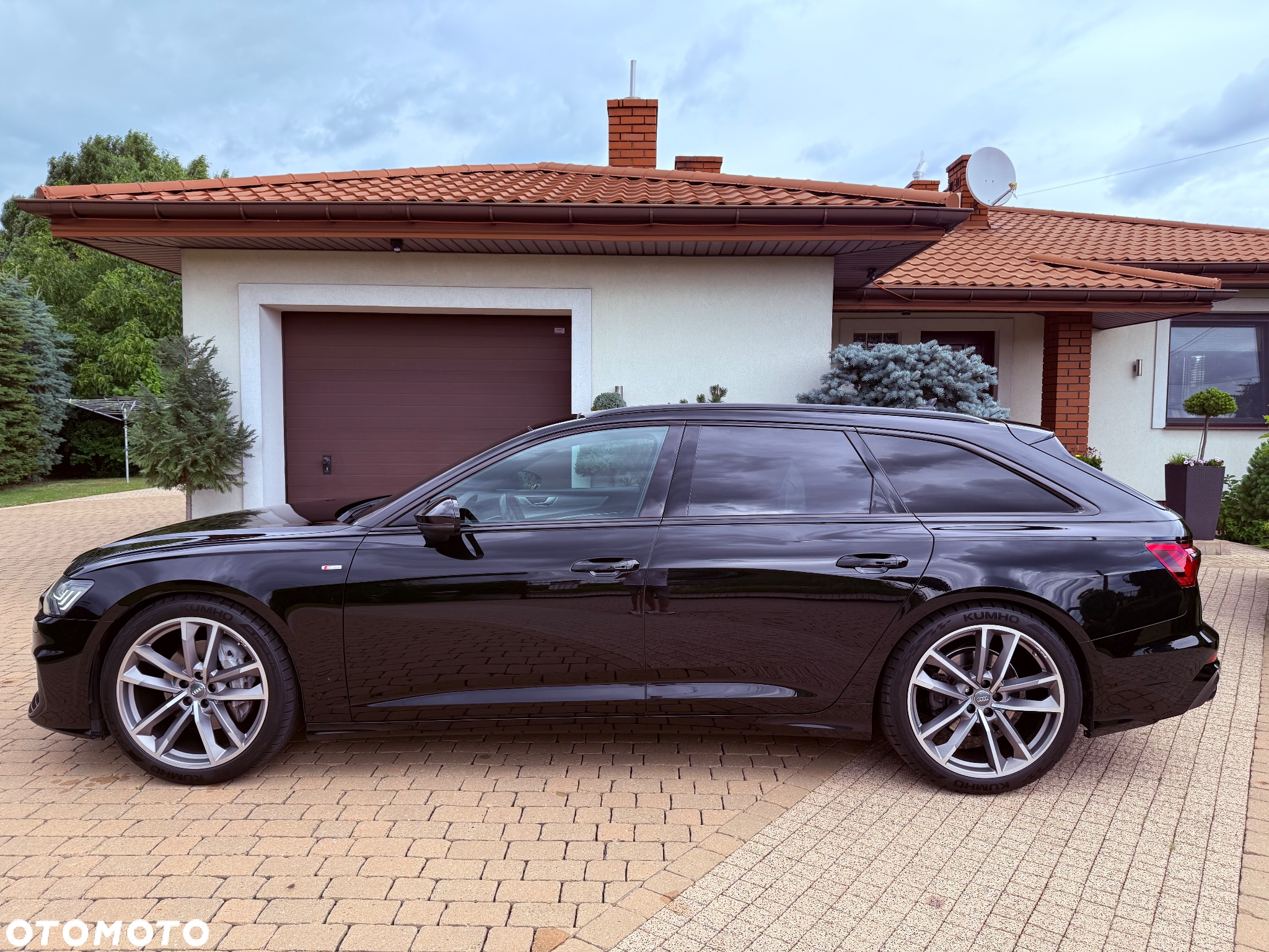 Audi A6 - 4
