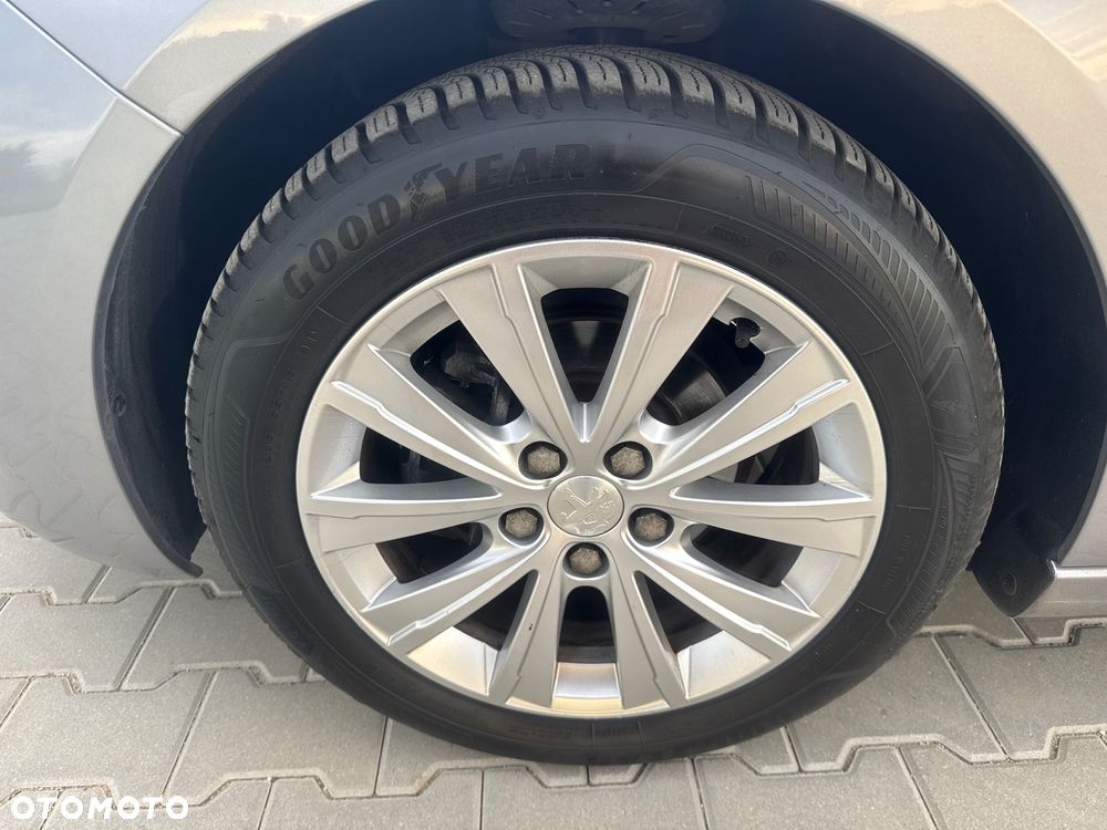Peugeot 308 1.5 BlueHDi Business Line S&S - 39
