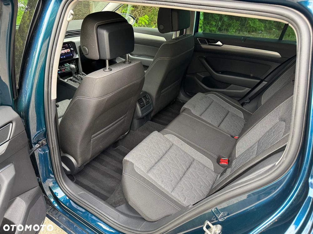 Volkswagen Passat 2.0 TDI EVO Business DSG - 8