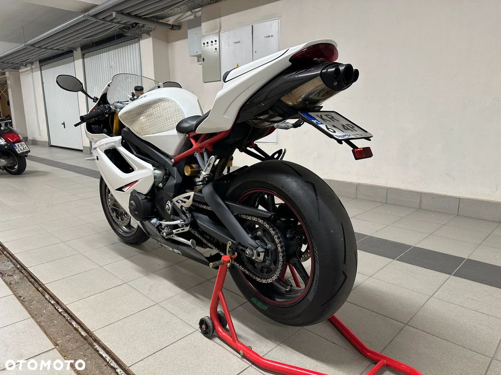 Triumph Daytona - 3