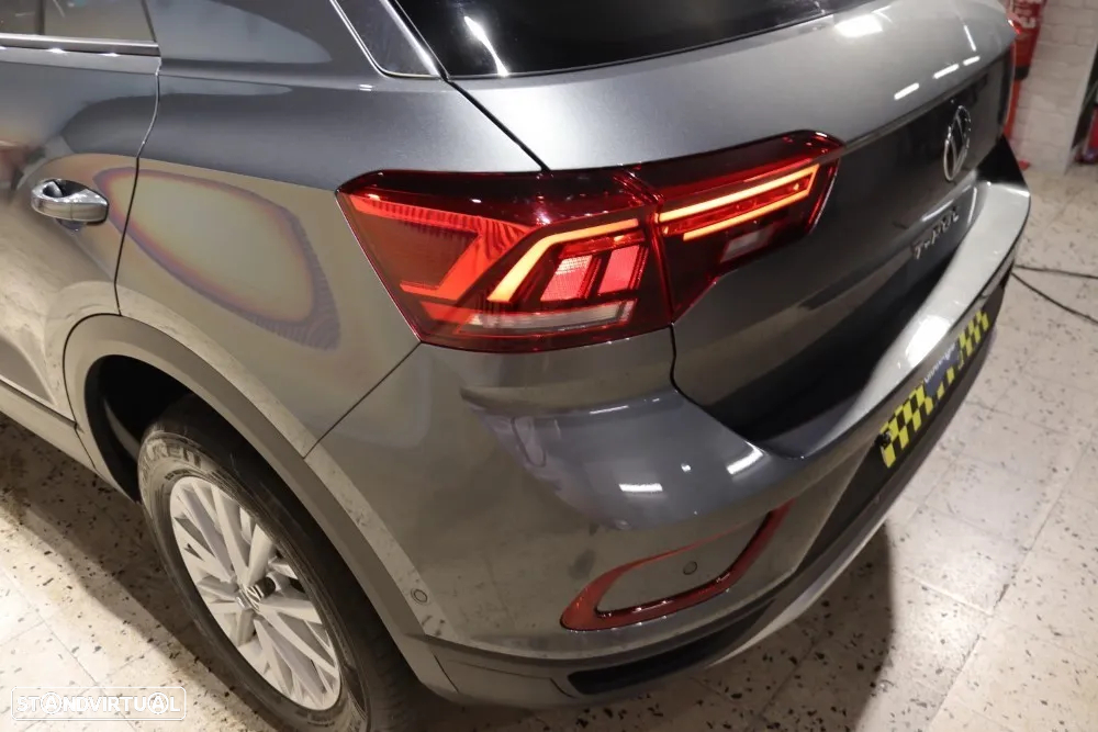 VW T-Roc 1.5 TSI Life DSG - 30