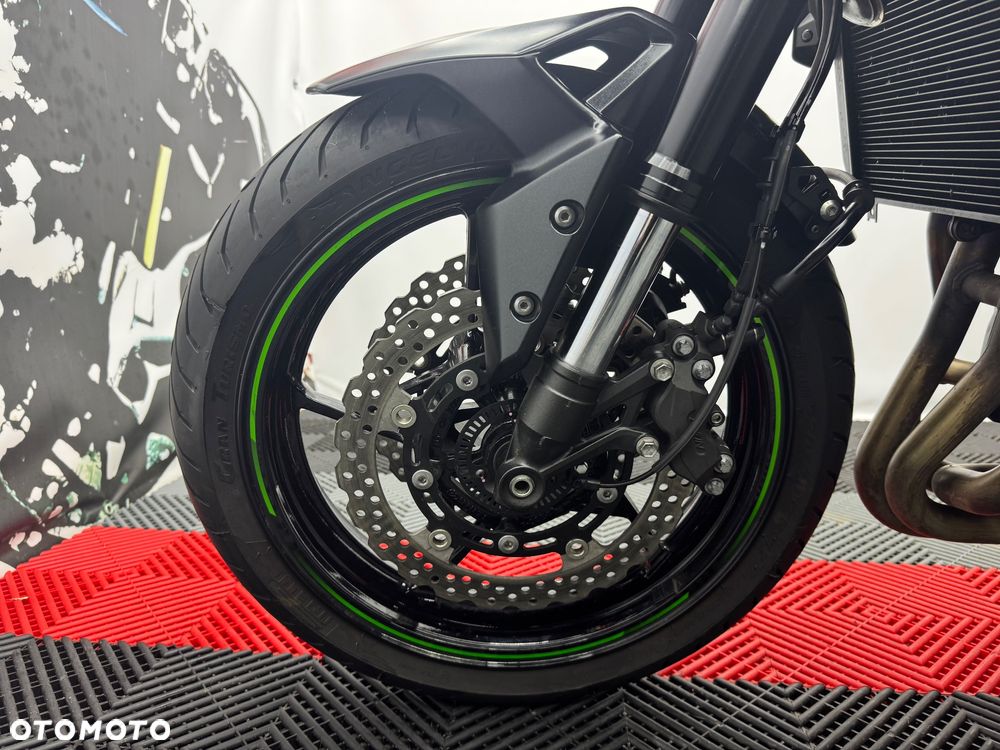 Kawasaki Z - 7