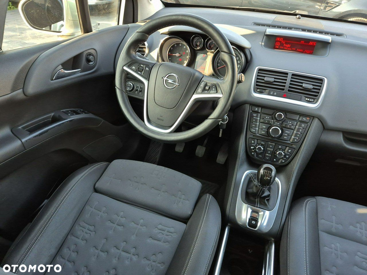 Opel Meriva 1.4 Innovation - 25