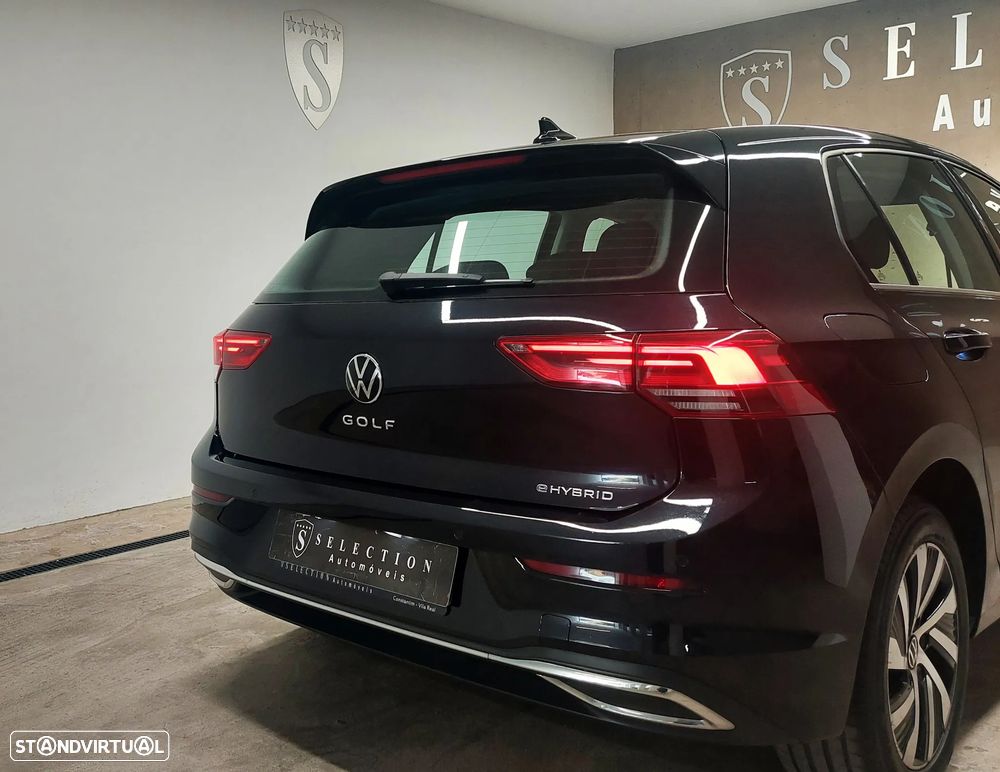 VW Golf 1.4 TSI e-Hybrid DSG - 23