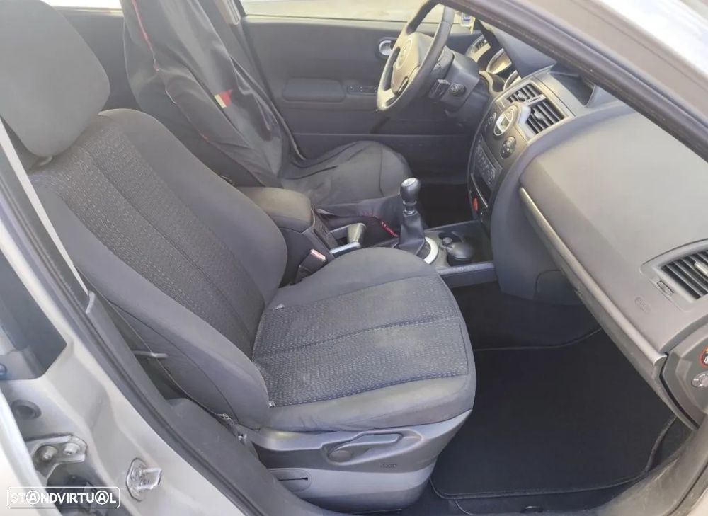 Renault Mégane Break 1.5 dCi Extreme - 6