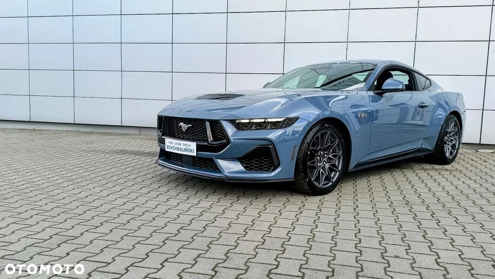 Ford Mustang - 11
