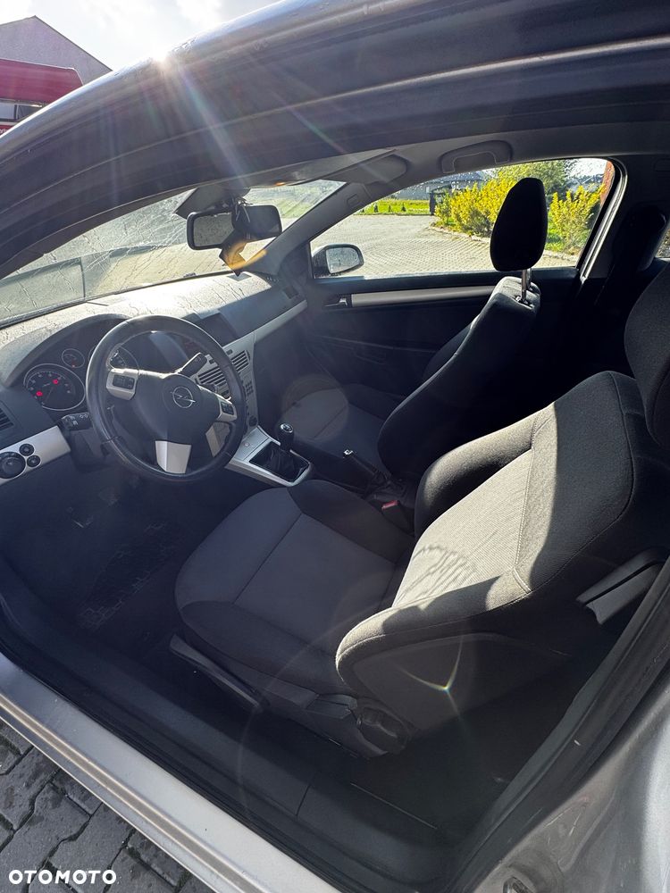 Opel Astra 1.4 Enjoy - 11