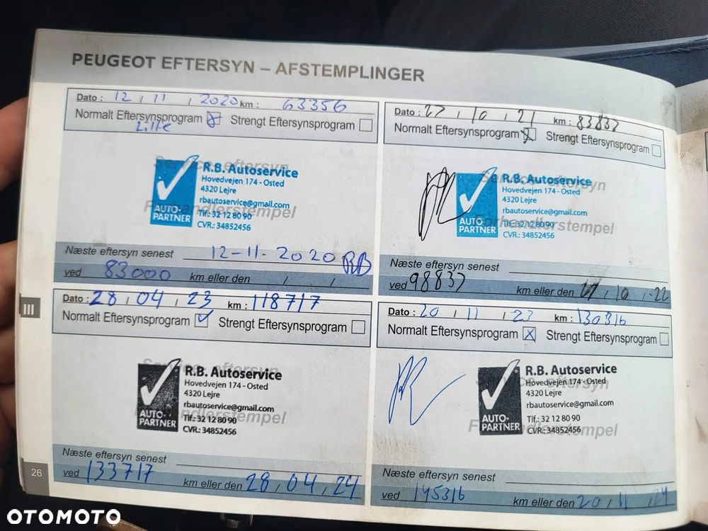 Peugeot 2008 BlueHDi 100 STOP & START Allure - 13