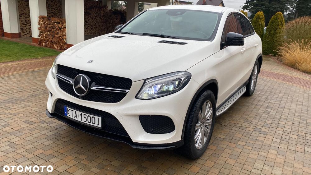 Mercedes-Benz GLE - 33