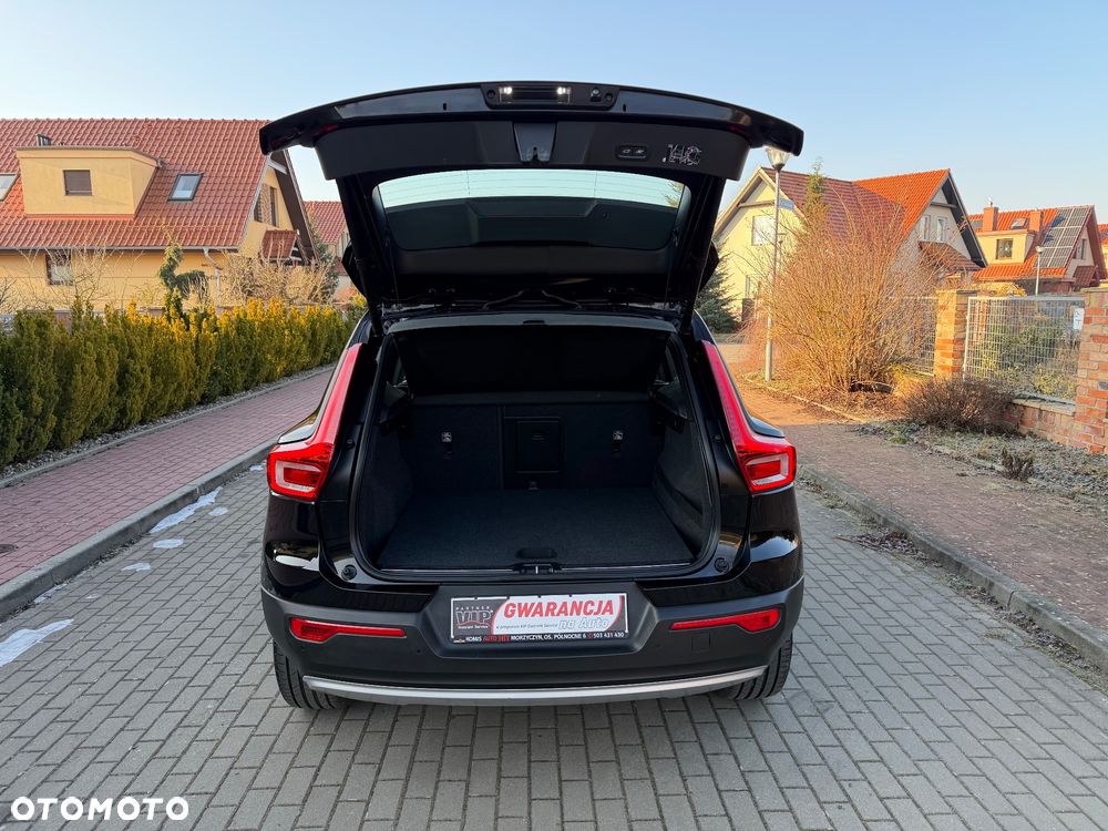 Volvo XC 40 D3 Momentum - 11