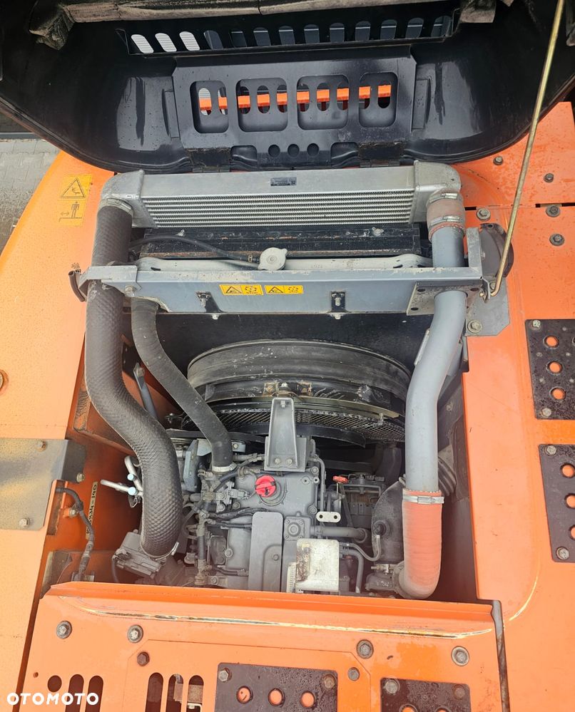 Hitachi ZX140W-5B - 13