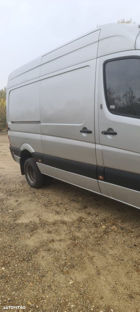 Mercedes-Benz Sprinter - 4