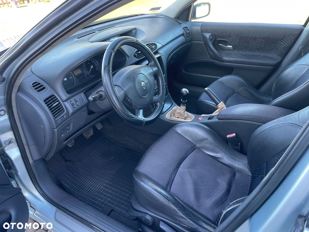 Renault Laguna 1.9 dCi Pack Dynamique - 6