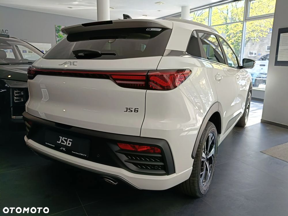 JAC JS6 - 6