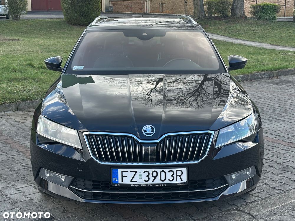 Skoda Superb 2.0 TDI L&K DSG - 2