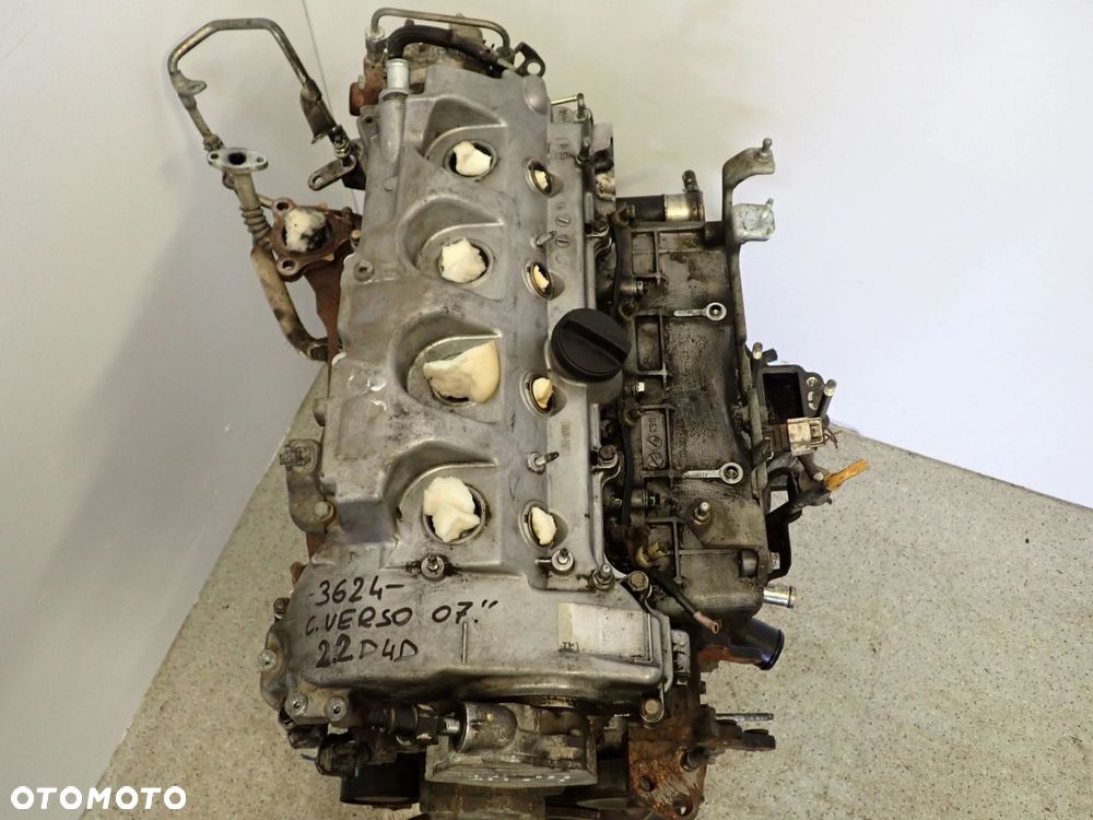TOYOTA COROLLA VERSO 2.2 D4D 04-09 SILNIK MOTOR - 3
