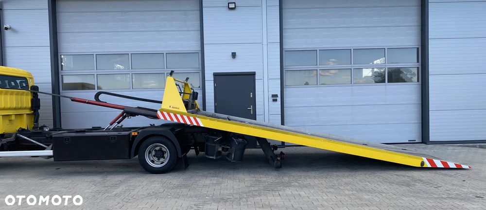 Mitsubishi Canter Fuso 3.0D 177KM - Specjalny - 25