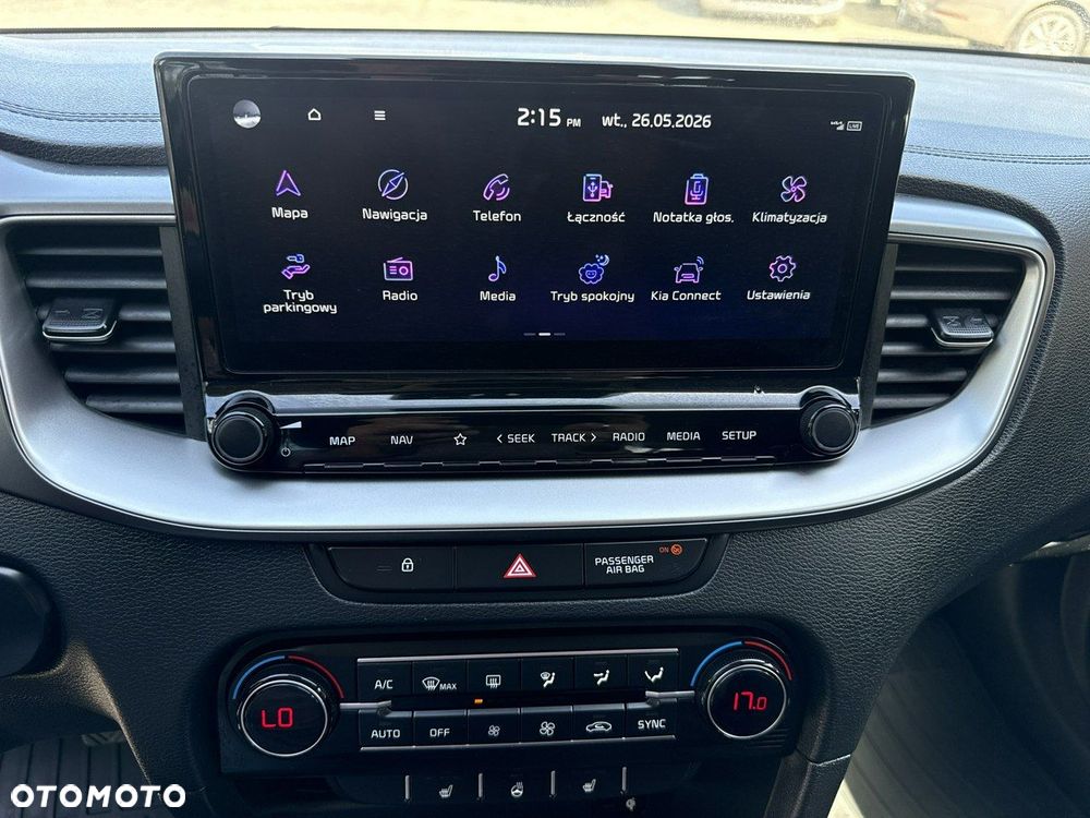 Kia Ceed - 41