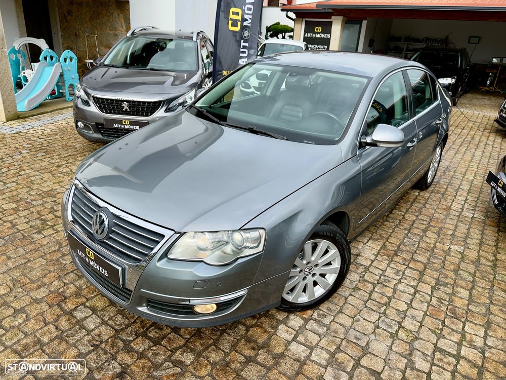 VW Passat 2.0 TDI Highline - 9