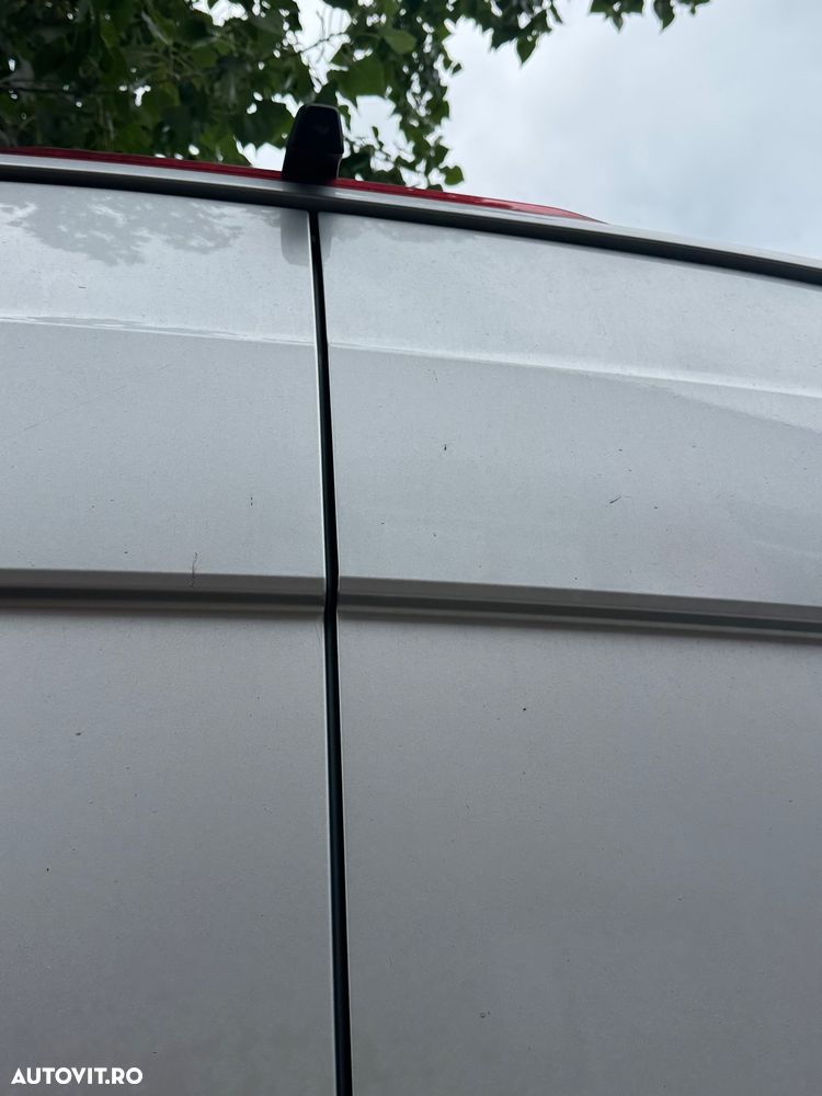 Volkswagen Crafter - 9