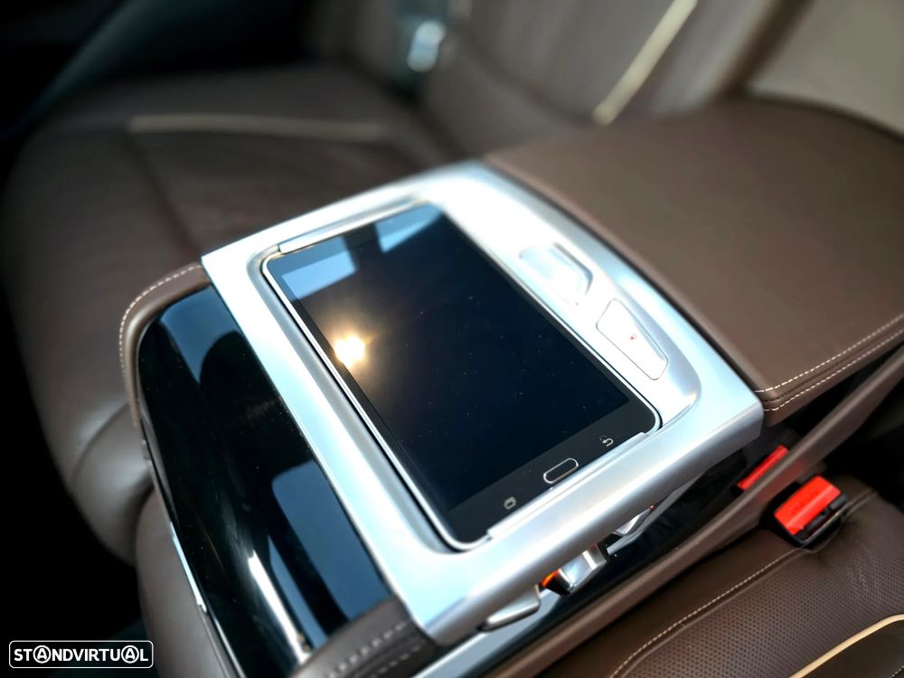 BMW 740 Le xDrive iPerformance Pack M - 44