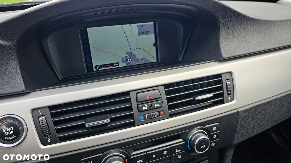 BMW Seria 3 320d - 17