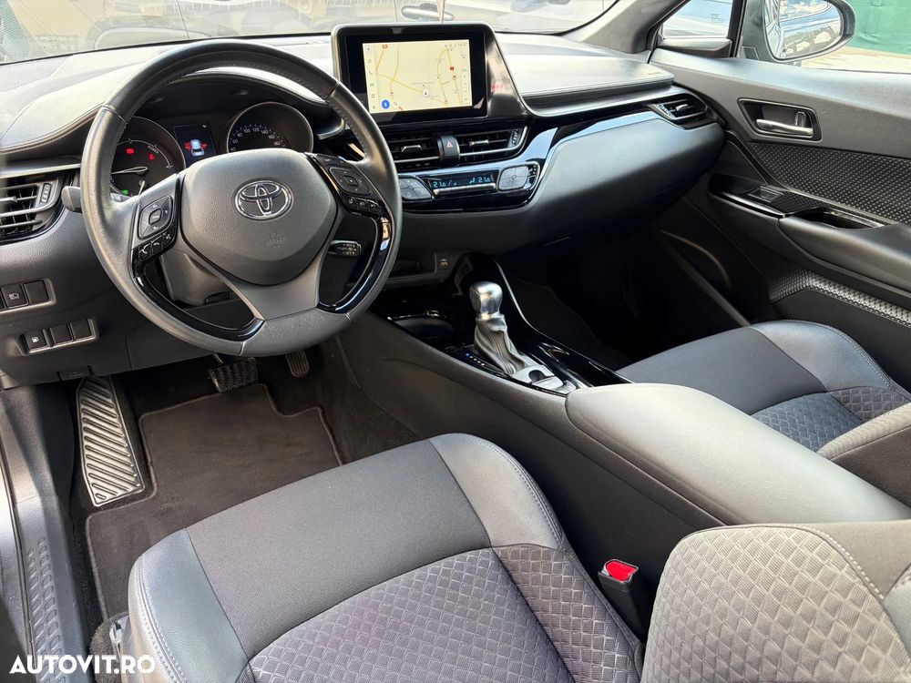 Toyota C-HR Hybrid Business-Edition - 7