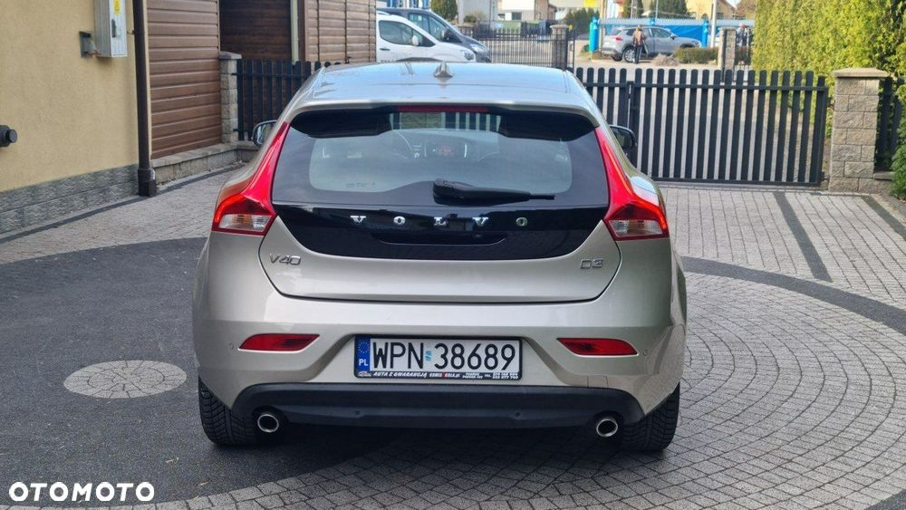 Volvo V40 - 5