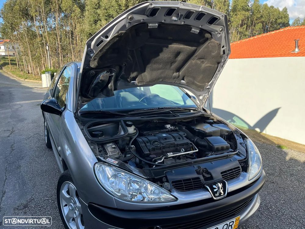 Peugeot 206 1.6 GTi - 14