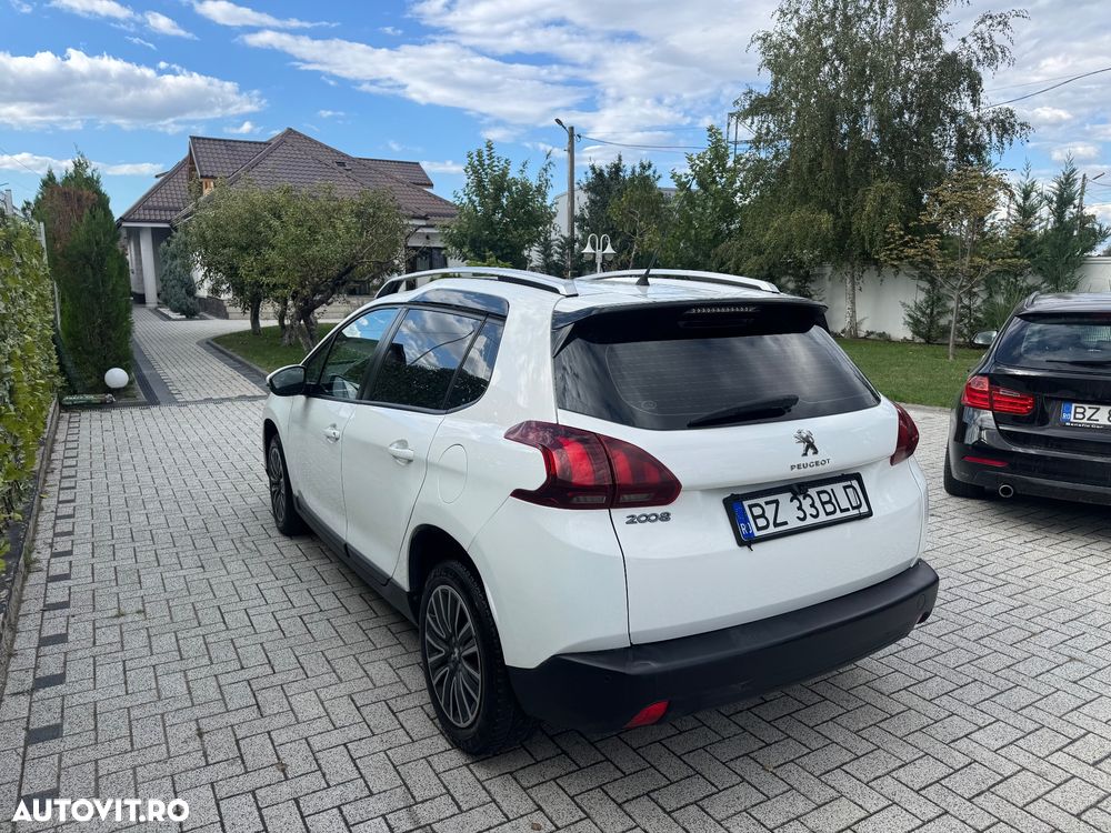 Peugeot 2008 1.6 BlueHDi FAP Active - 3