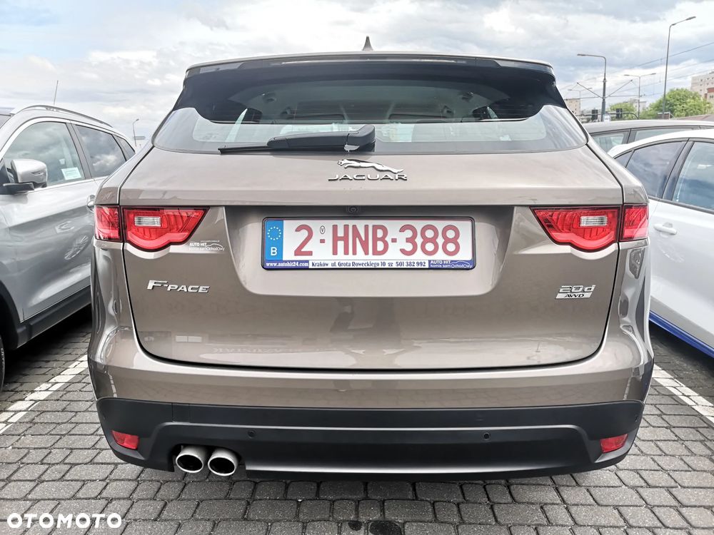 Jaguar F-Pace 20d AWD Prestige - 4