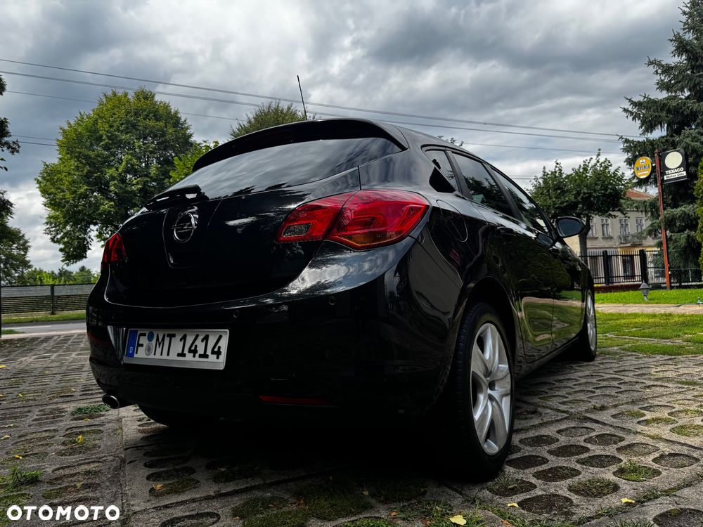 Opel Astra 1.4 Turbo Active - 29