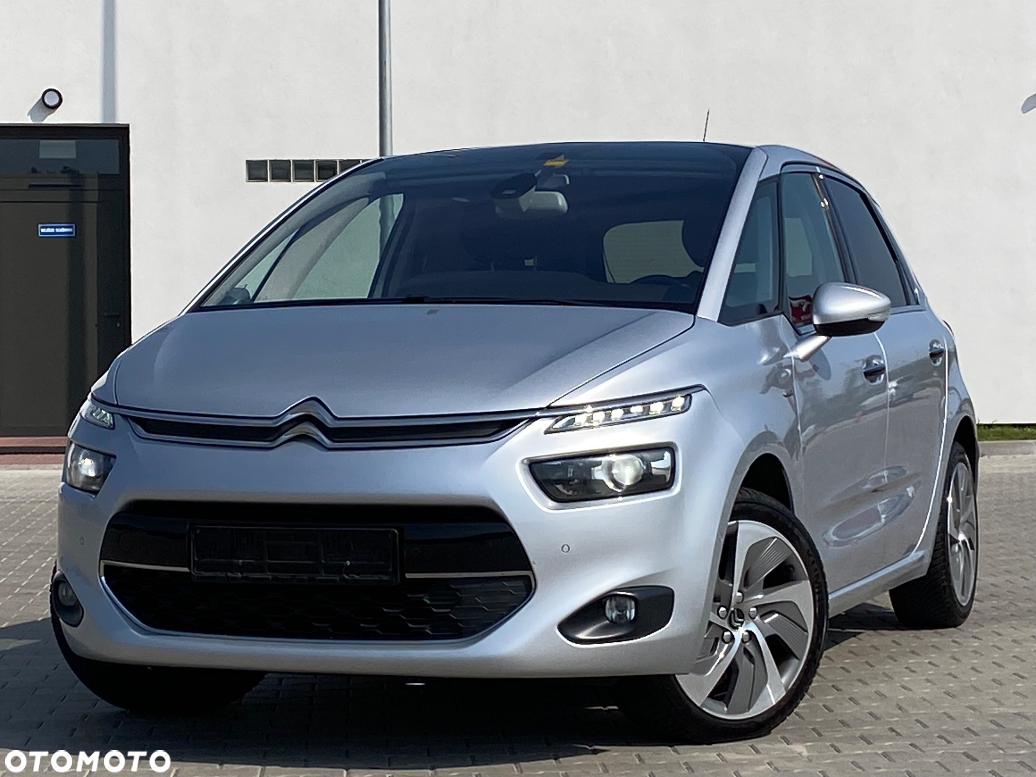 Citroën C4 Picasso 1.6 THP Exclusive - 8