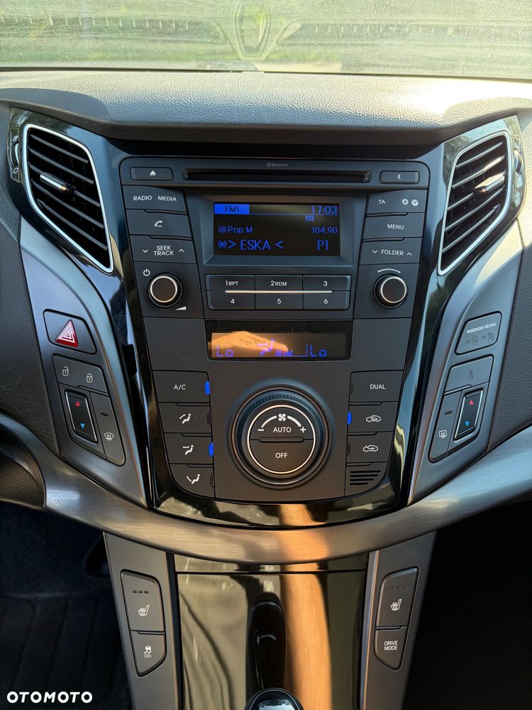 Hyundai i40 Kombi 1.7 CRDi DCT Trend - 18
