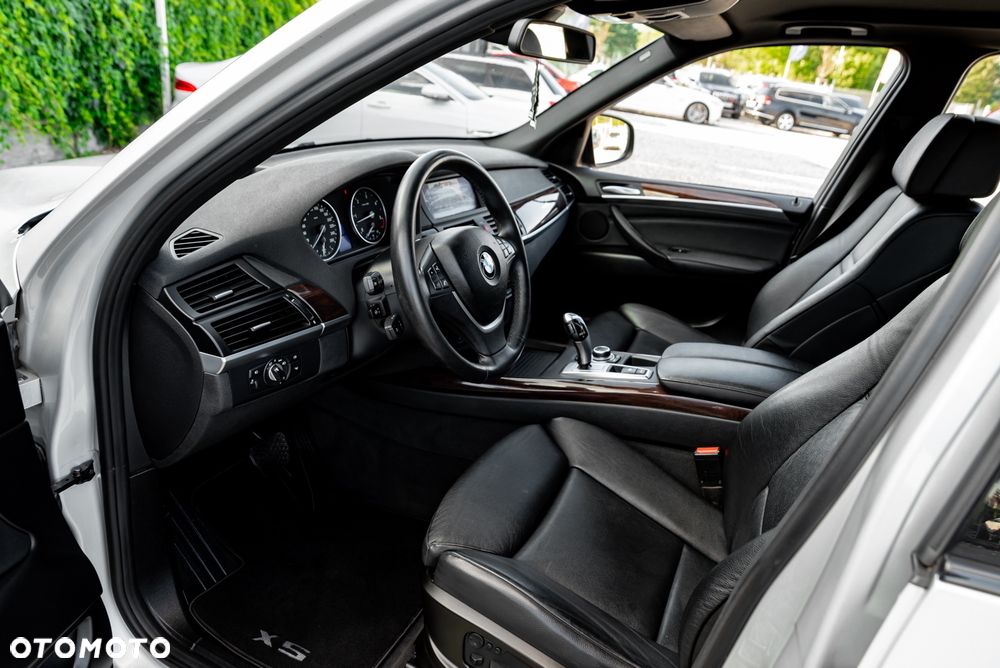 BMW X5 xDrive30d - 17