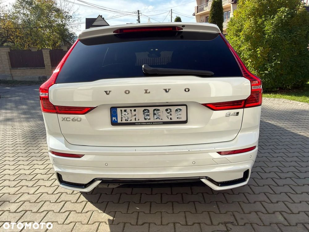 Volvo Xc60 2023 photo 2