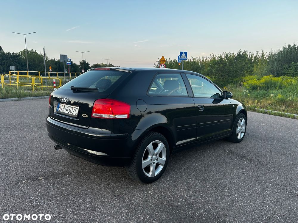 Audi A3 3-drzwiowe 1.6 Ambiente - 5