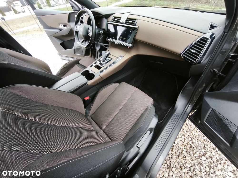 DS Automobiles DS 7 Crossback - 33