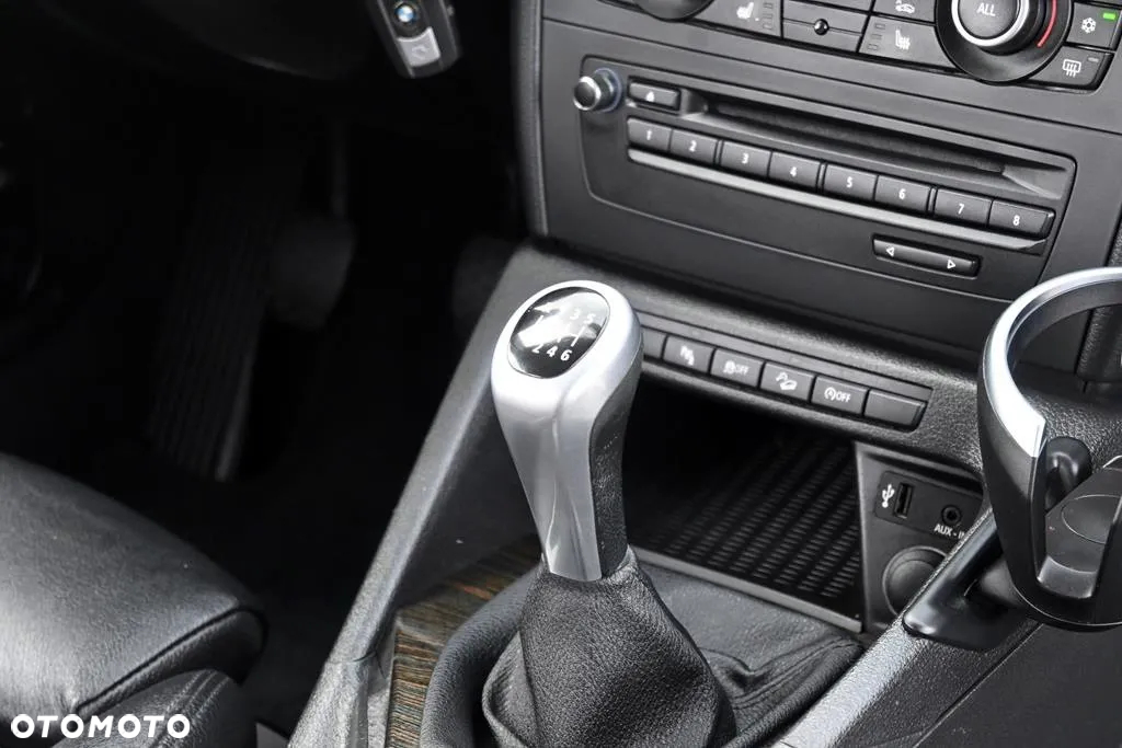BMW X1 xDrive20d - 33