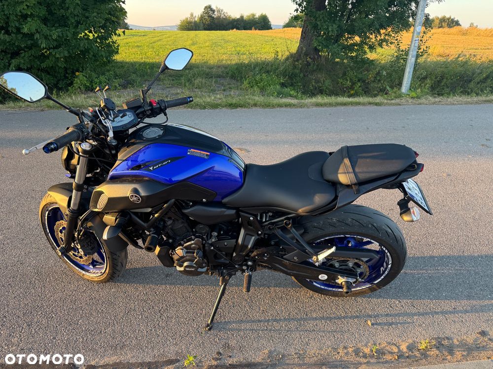 Yamaha MT - 7