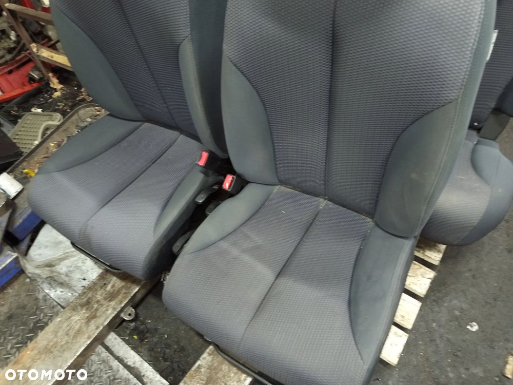 NISSAN TIIDA 07-12 5-DRZWI KOMPLET FOTELI - 3