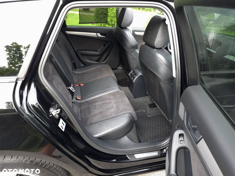 Audi A4 Avant 2.0 TDI S tronic - 10