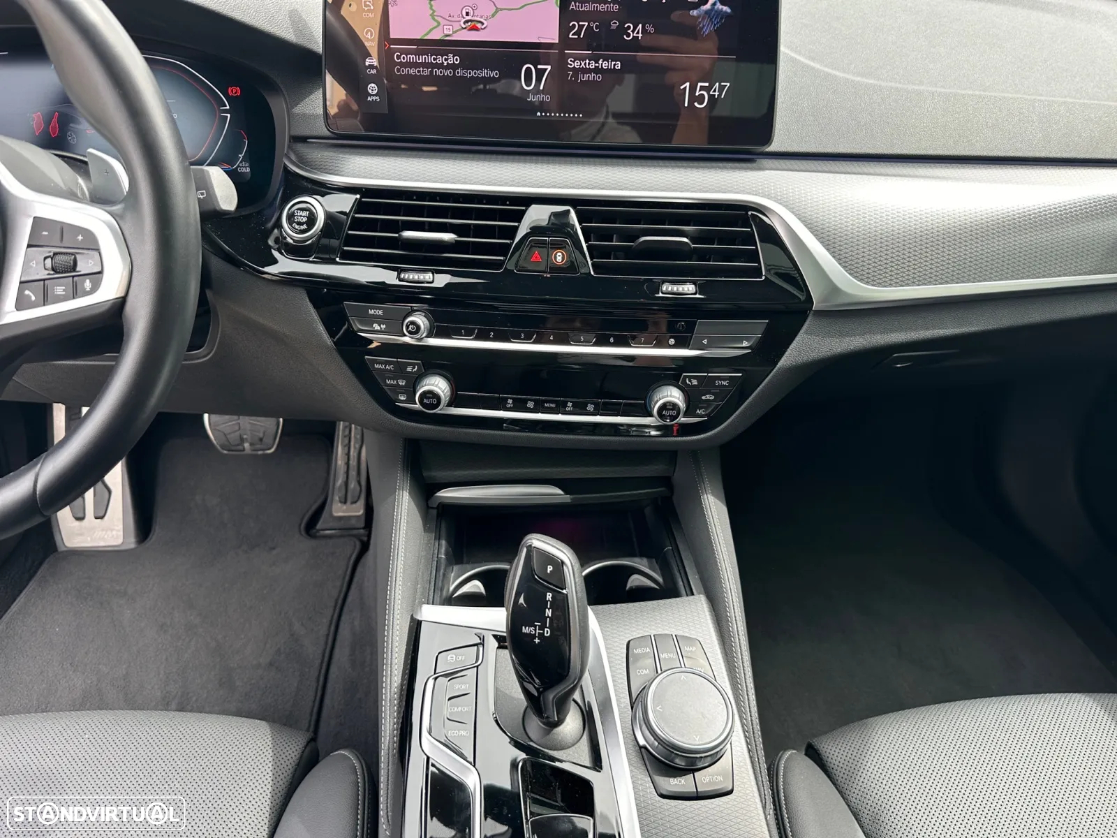 BMW 520 d Pack Desportivo M Auto - 12