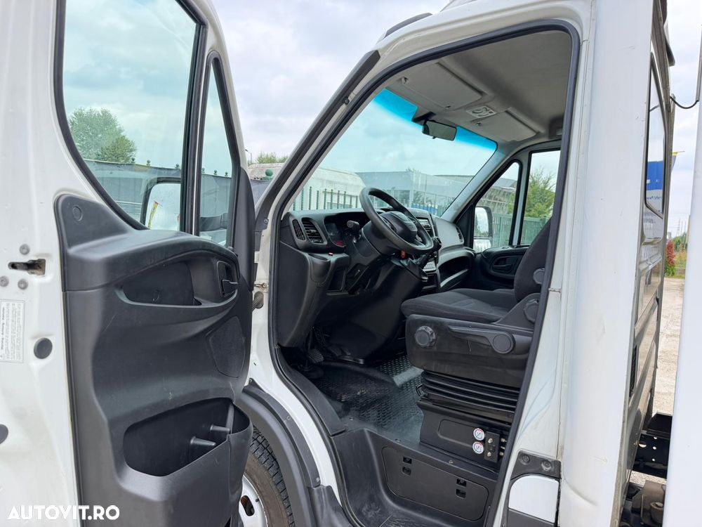 Iveco Daily 3.0 D BOX 8 EUROPALETI LIFT SPATE - 17