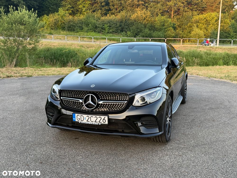Mercedes-Benz GLC 250 4Matic 9G-TRONIC AMG Line - 8