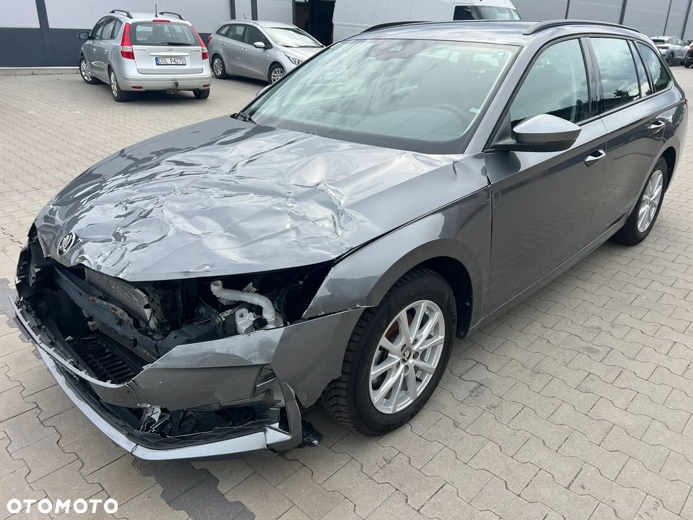 Skoda Octavia 1.5 TSI Selection - 7