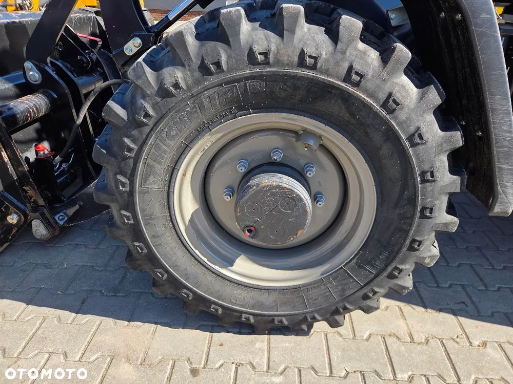 Schaeff Ładowarka Kołowa SCHAEFF TEREX YANMAR TL80 V80 - 11